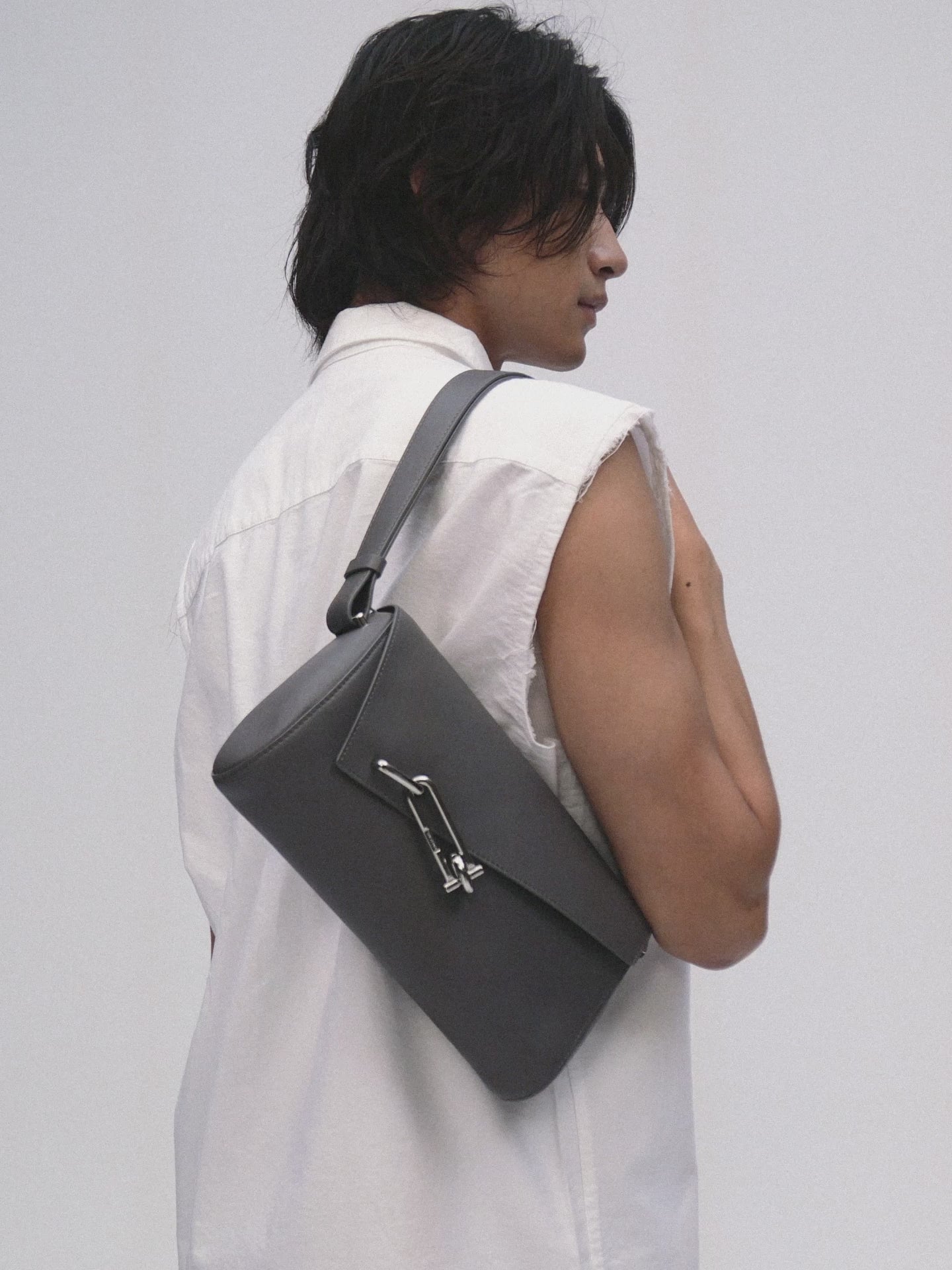 TADFAB レザーバッグ Softie Midi - TAD FAB